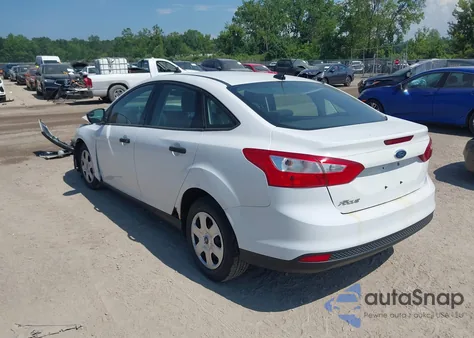 2012 Ford Focus S from USA, damaged, VIN 1FAHP3E23CL320268